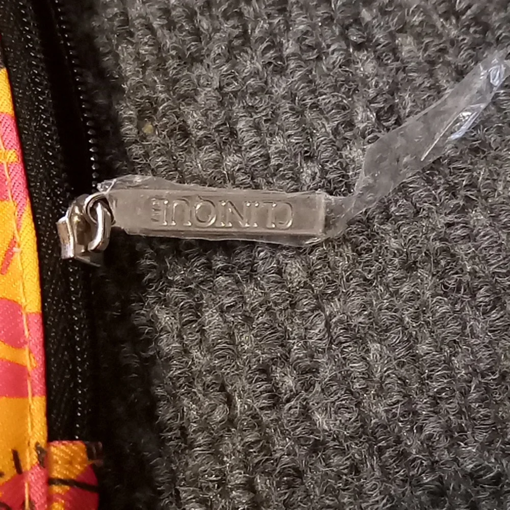 NWOT Clinique x Donald makeup/accessories bag